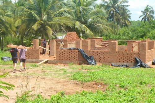 Sundhedsklinik i landsbyen Kuntu