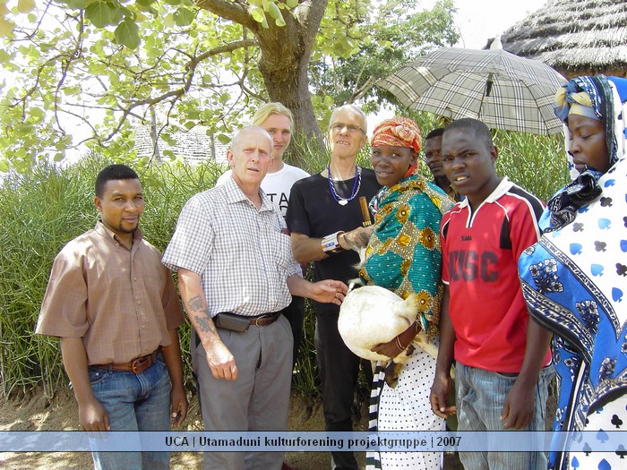 UCA | Utamaduni kulturforening projektgruppe | 2007. Foto nummer lugeyebes�g 2007 006.jpg